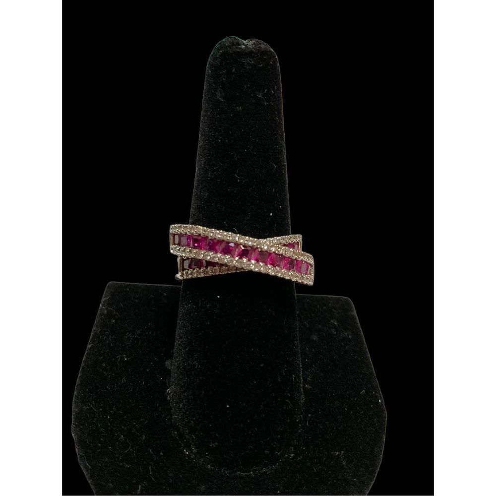 Natural Ruby Diamond Ring